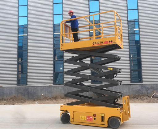 青山湖剪叉式升降平台规格与应用指南